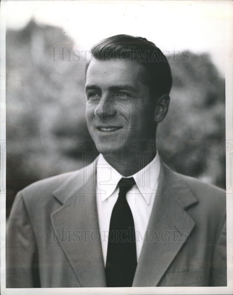 1956 Press Photo Lowell Thomas, Jr. - Historic Images