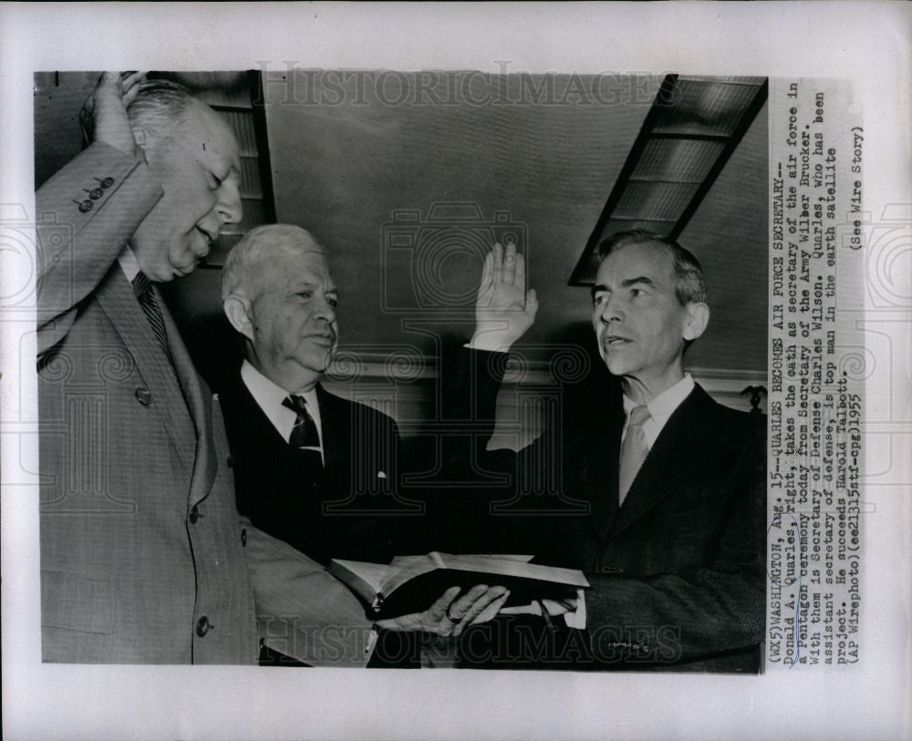 1955 Press Photo Quarles becomes air force secretary - Historic Images