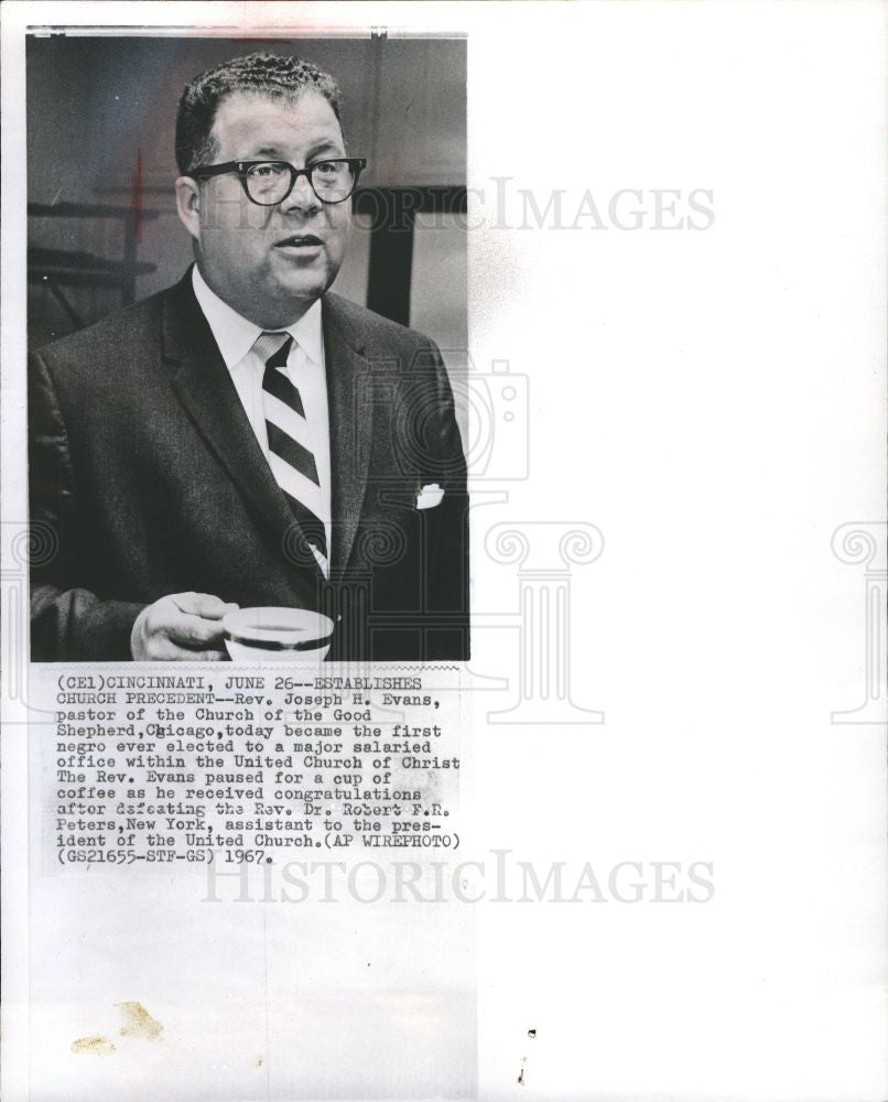 1967 Press Photo Rev Joseph H Evans United Church - Historic Images