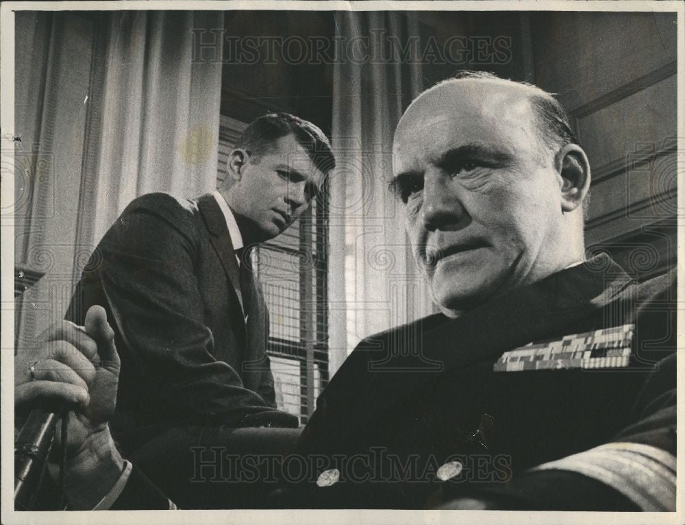 1964 Press Photo Torin Thatcher Actor Died Pirate Movie - Historic Images