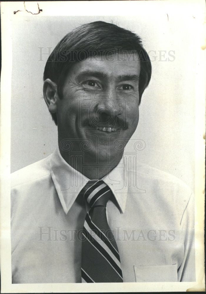 1988 Press Photo donald gilmer amendment tax schools - Historic Images