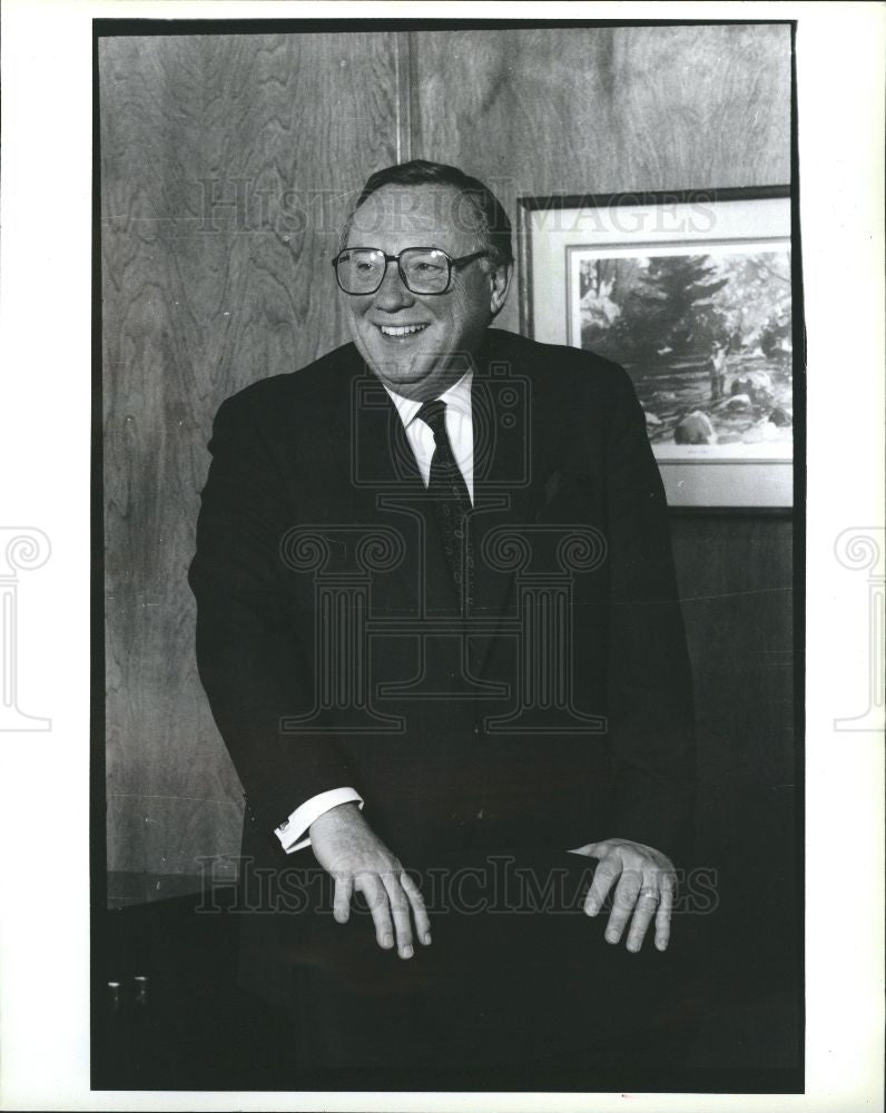 1990 Press Photo Wendell Evans Bay City Mutual Savings - Historic Images