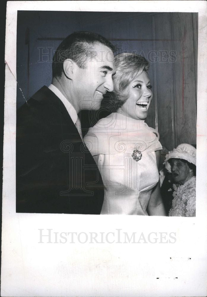 1965 Press Photo actress, singer and dancer Mitzi Gaynor - Historic Images