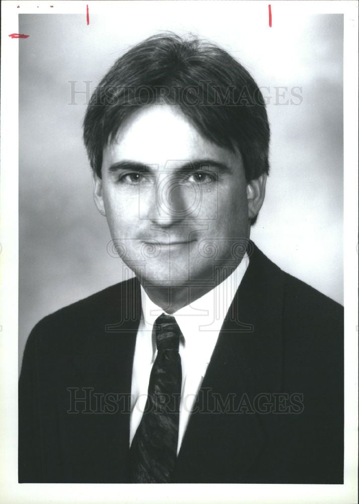 1995 Press Photo Robert Bob Garsh Ticketmaster General - Historic Images