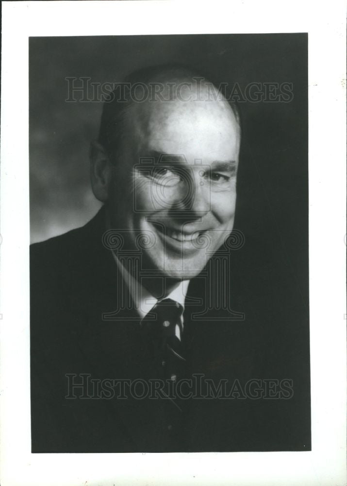 1989 Press Photo Thomas Eugene Everhart  physicist - Historic Images