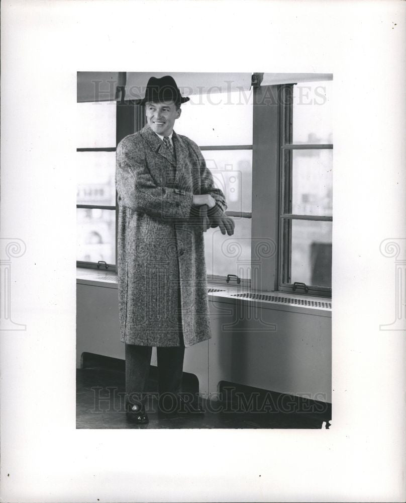 Press Photo Fashion 1950-1959 - Historic Images