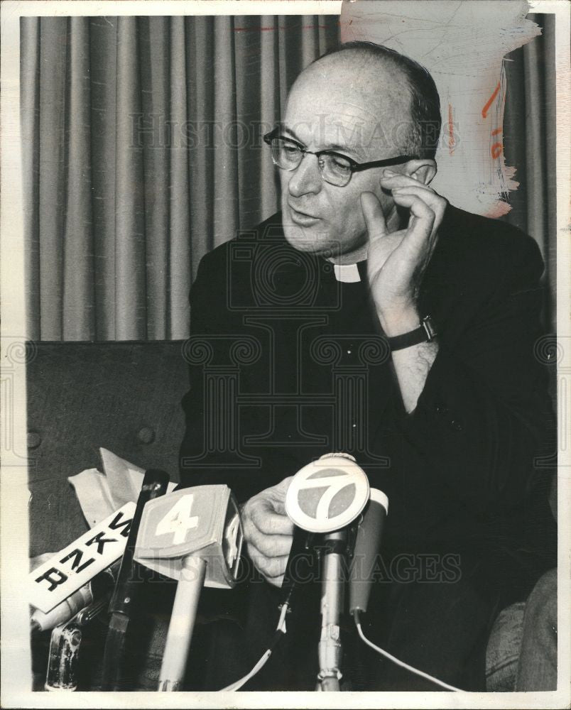 Press Photo Rev. Maurice Roberts Inverness - Historic Images
