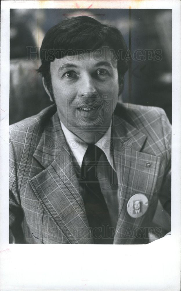 1984 Press Photo Robert Geake Senator - Historic Images
