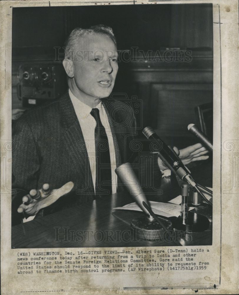 1959 Press Photo Albert Gore Senate Foreign Relations - Historic Images
