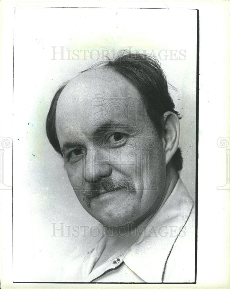 1985 Press Photo Mark Gauze mayor Hazel Park janitor - Historic Images
