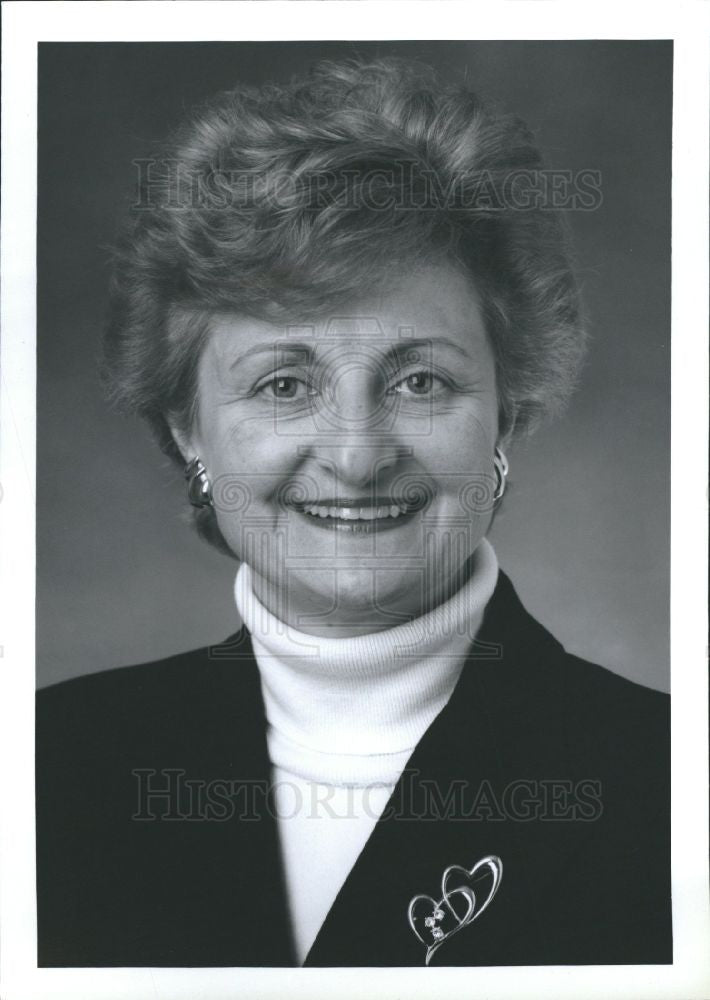 1997 Press Photo Bobbie Gaunt President CEO Ford Canada - Historic Images