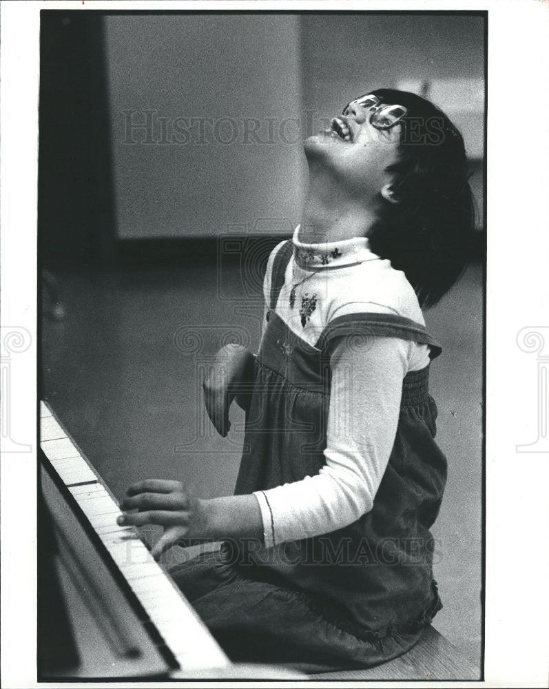1983 Press Photo Amy Somerville piano solo - Historic Images