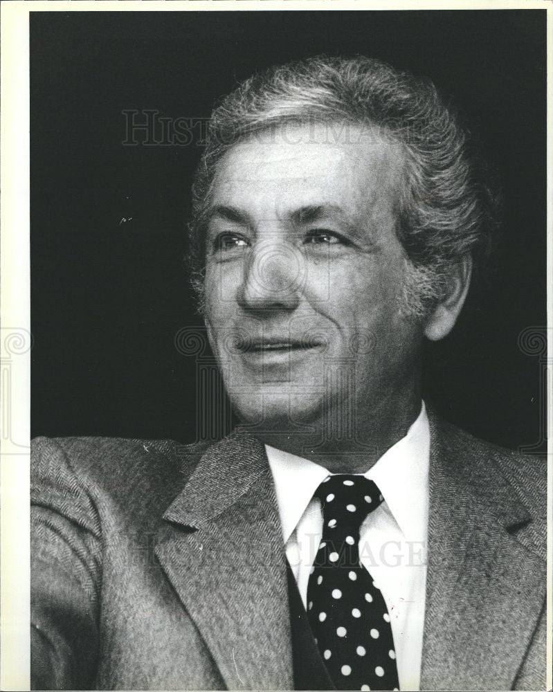 Press Photo Fred Girard - Historic Images