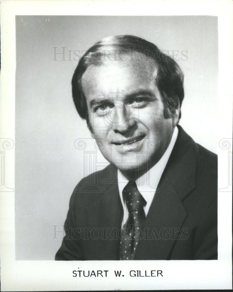 1982 Press Photo STUART W. GILLER - Historic Images