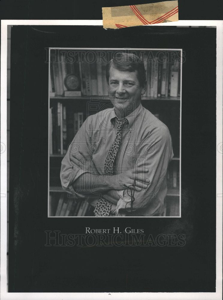 1989 Press Photo Robert H.Giles - Historic Images
