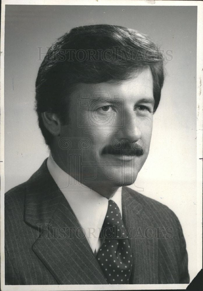 1982 Press Photo Dennis J. Gormley Day hero - Historic Images