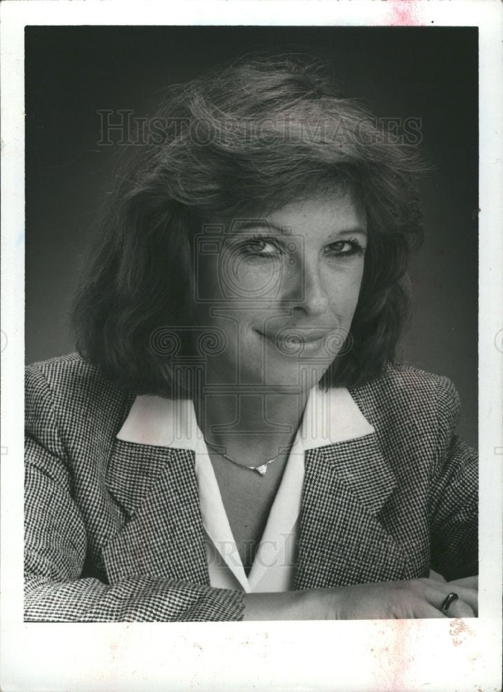 1985 Press Photo Lorraine Golden WDTX Manager VP WNIC - Historic Images