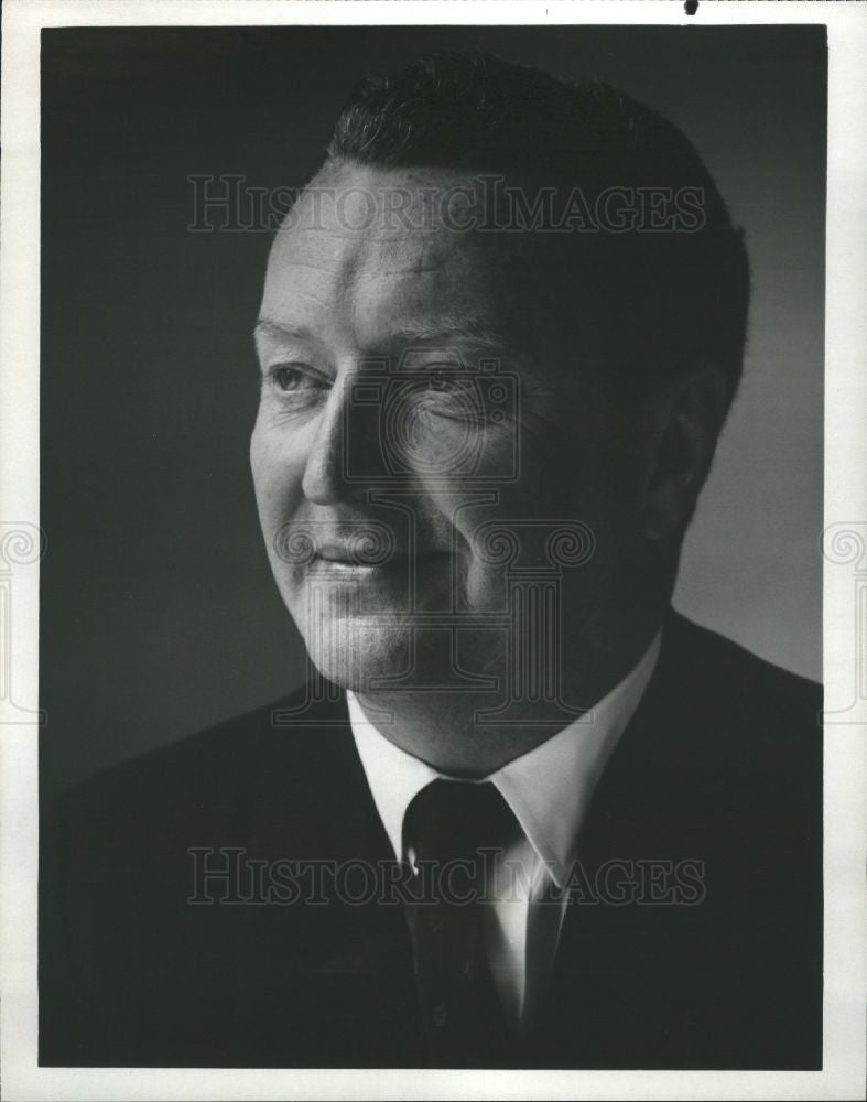 Press Photo Julian Goodman National Broadcasting - Historic Images