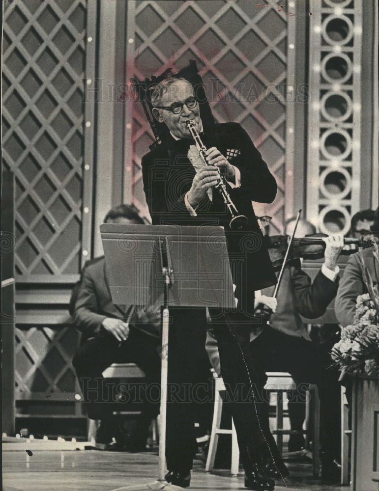 1975 Press Photo Benny Goodman, clarinet - Historic Images