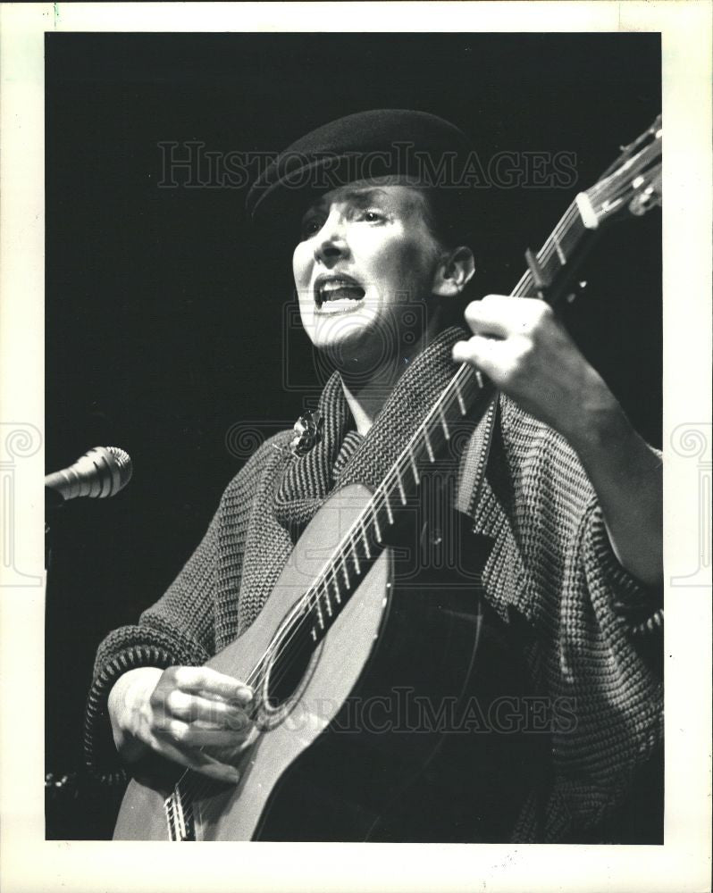1987 Press Photo Judy Golgstein, folk-singer - Historic Images