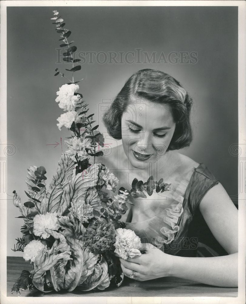 1955 Press Photo Flower Flowers Carnation Dianthus - Historic Images