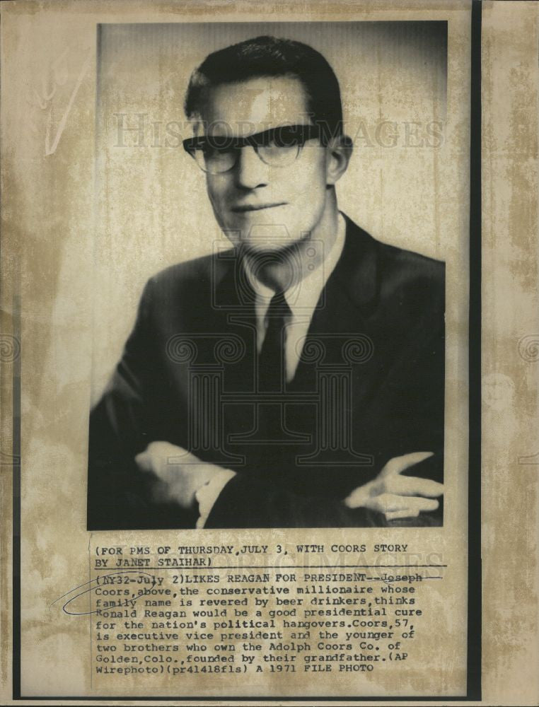 1975 Press Photo Joseph Cors Executive Vice President - Historic Images
