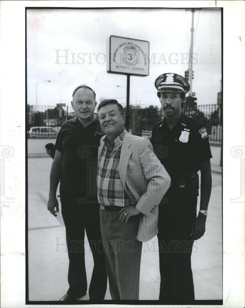 1990 Press Photo Police Sgt. Robert Price - Historic Images