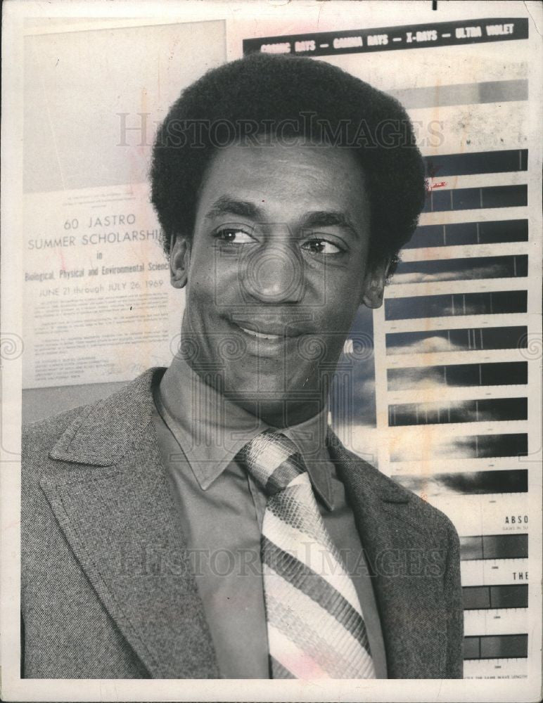 1977 Press Photo Bill Cosby comedian actor author - Historic Images