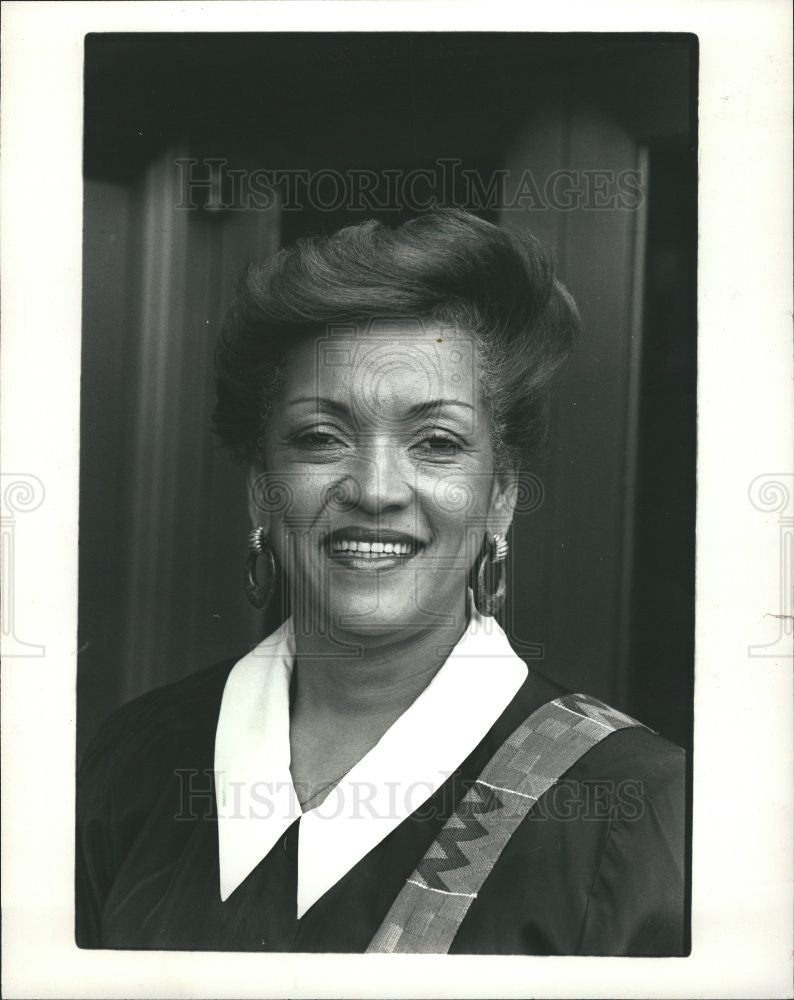 1988 Press Photo Dr.LaBarbara Gragg School Owner - Historic Images