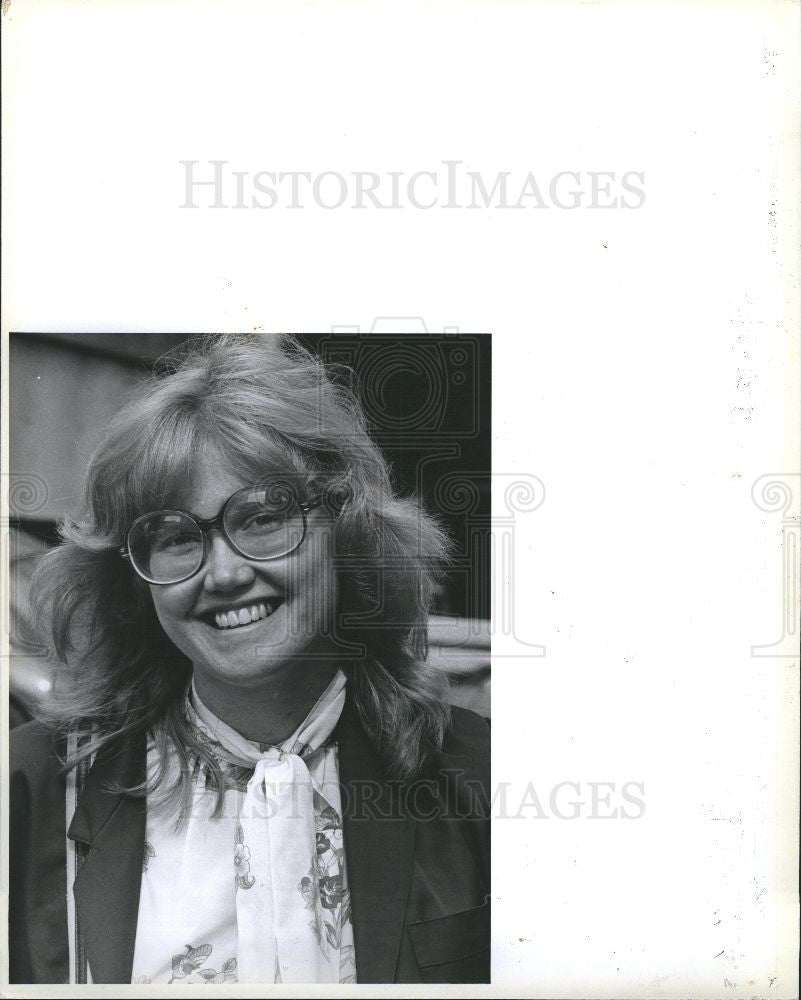 1980 Press Photo Kathleen Moore Ford Escort Test Driver - Historic Images
