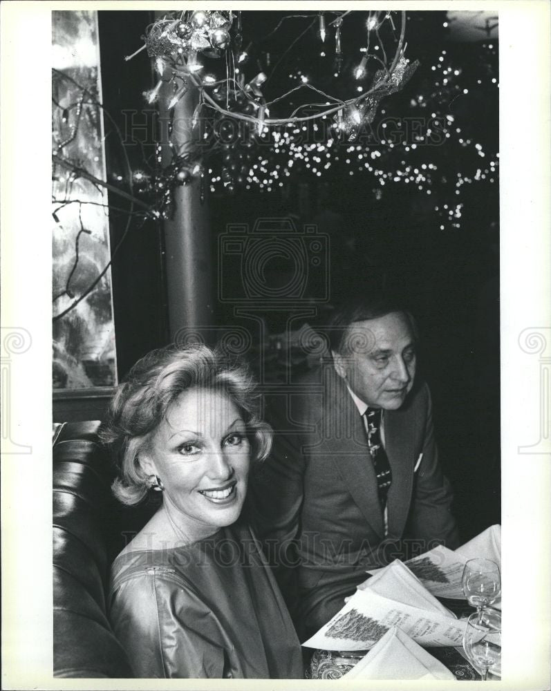 1984 Press Photo Myra Citrin &amp; Shirley Eder - Historic Images