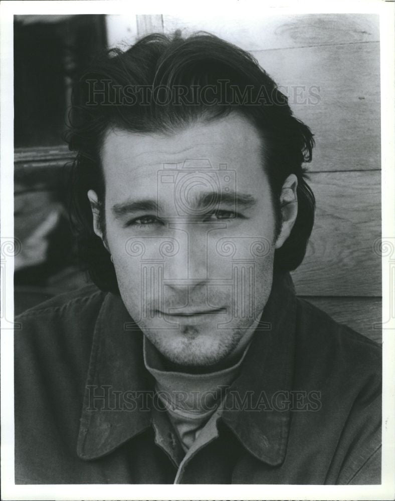 1998 Press Photo John Corbett actor Northern Exposure - Historic Images