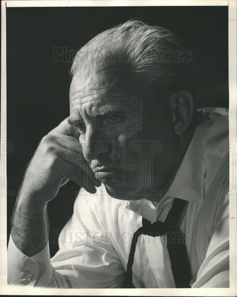 1958 Press Photo John Coppin Painter Bloomfield Hills - Historic Images
