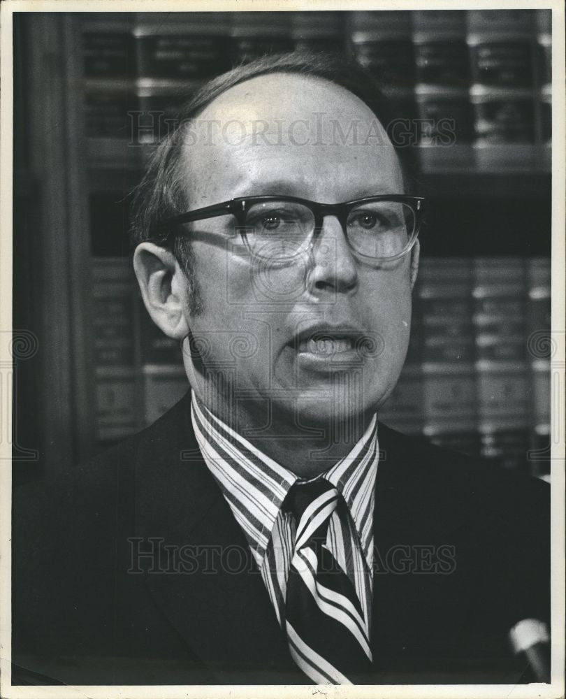 1972 Press Photo William Cahalan Judge Commissioner - Historic Images