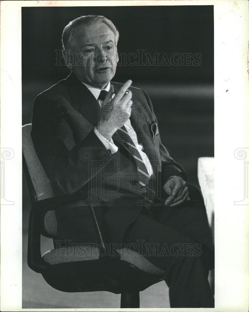 1990 Press Photo Ford&#39;s - Historic Images