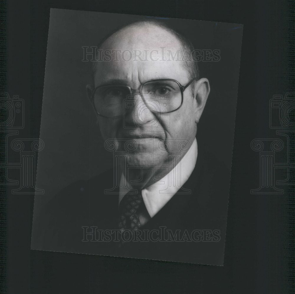 1992 Press Photo Wayne County Judge William Leo Cahalan - Historic Images
