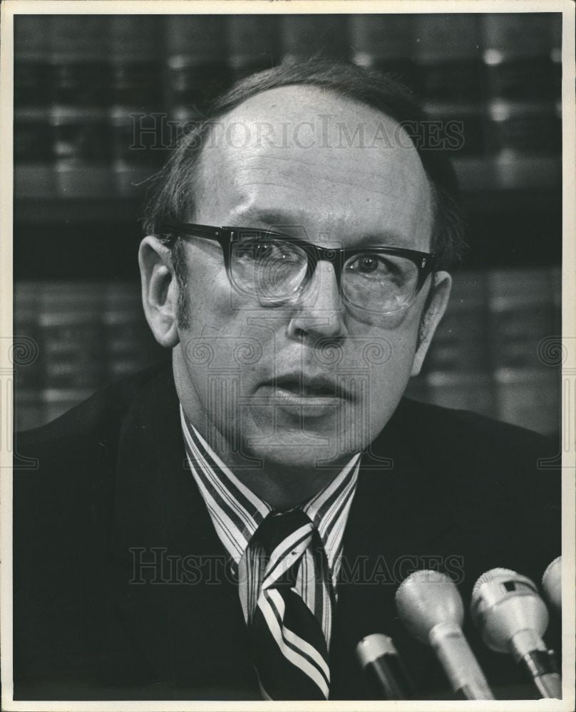 1977 Press Photo william cahalan,prosecutor,wayne co. - Historic Images