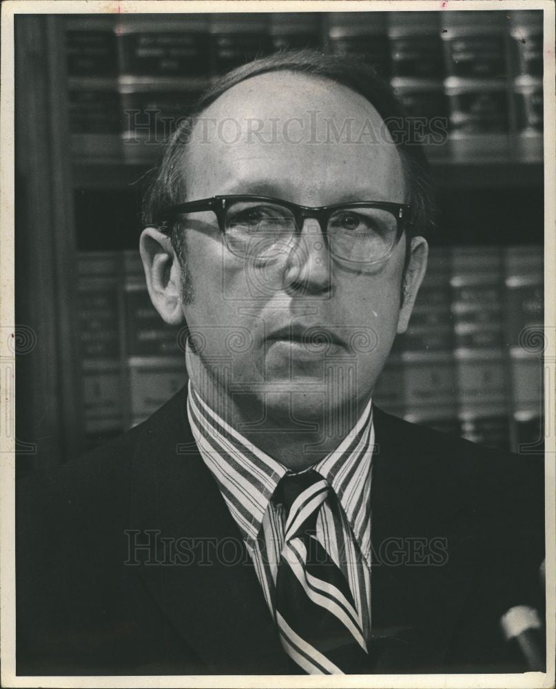 1972 Press Photo William Cahalan, Wayne co. prosecuter - Historic Images