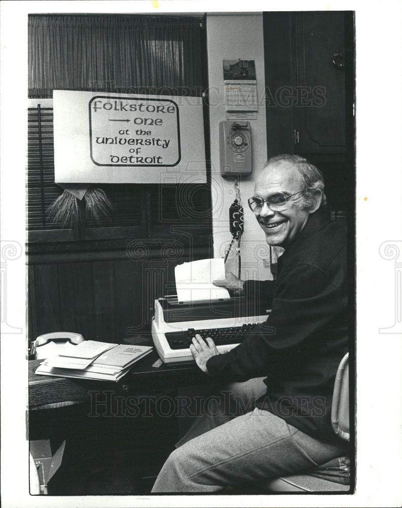 1994 Press Photo Jim Callow - Historic Images