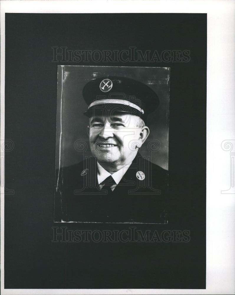 1989 Press Photo John Quirck Jr Detroit Fire Department - Historic Images