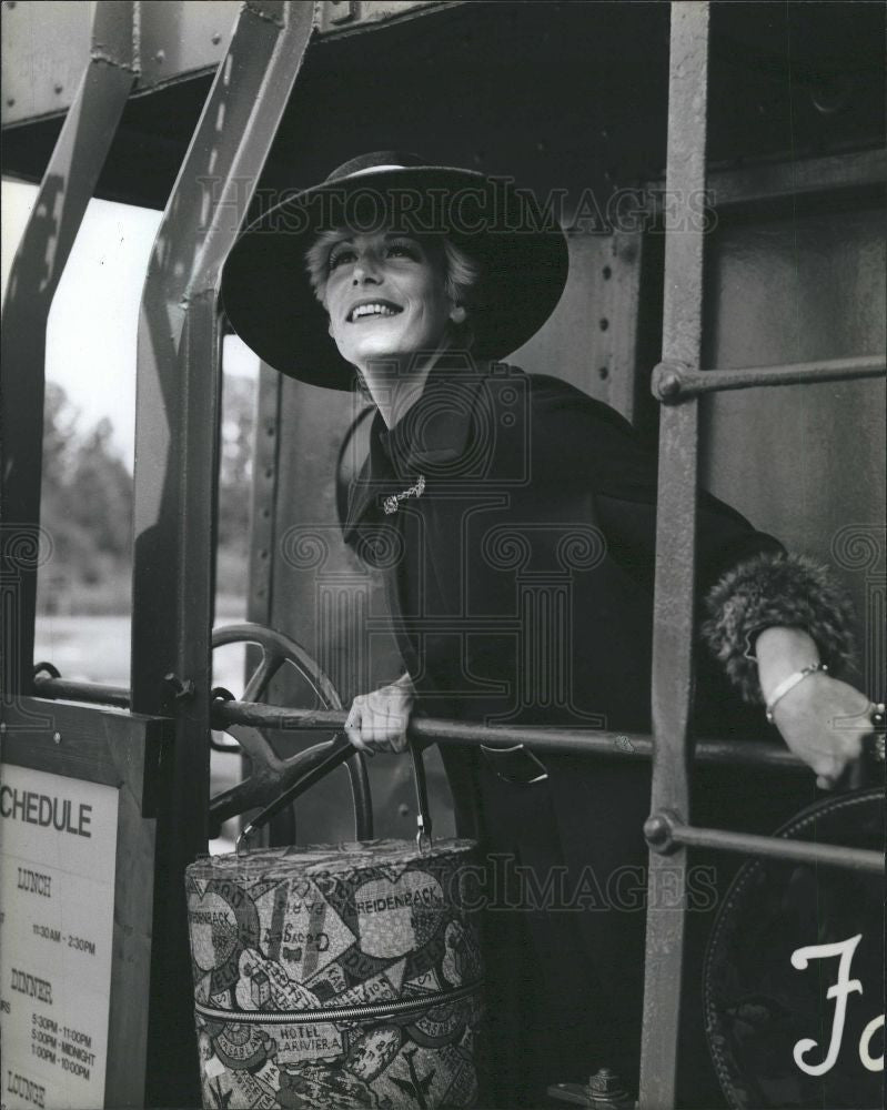 1986 Press Photo Nancy Gurwin Funny Girl - Historic Images