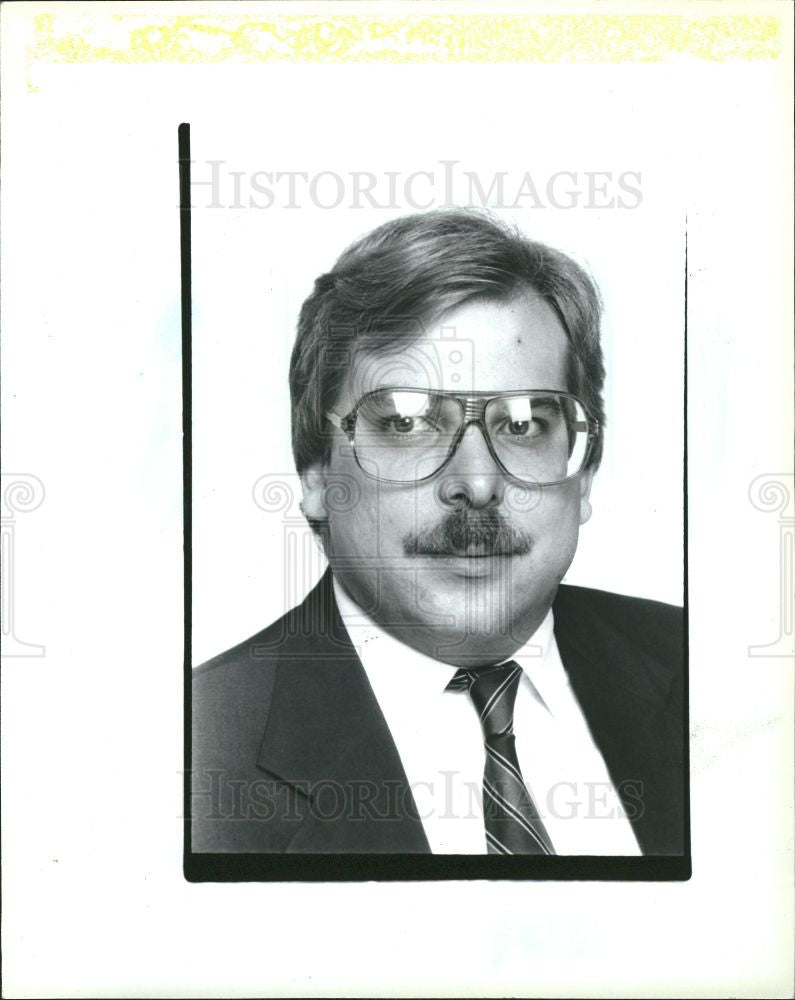 1986 Press Photo PORTFOLIO MANAGERS DEAN GULIS - Historic Images