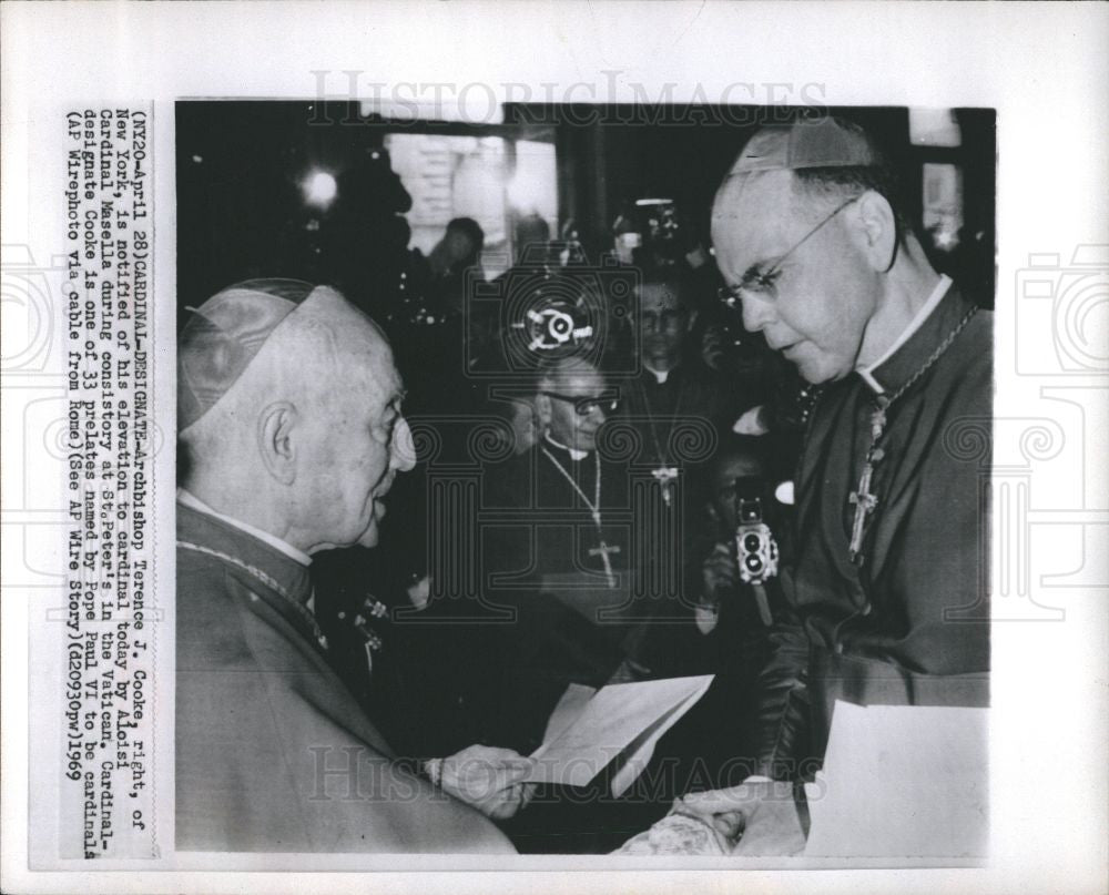 1969 Press Photo Terence J. Cooke archbishop cardinal - Historic Images