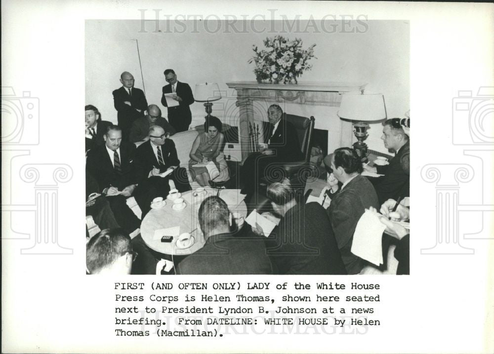 Press Photo Helen Thomas White House Press Corps - Historic Images