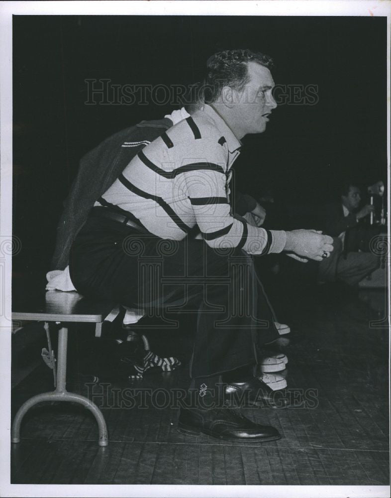 1957 Press Photo Charley Eckman Coach - Historic Images