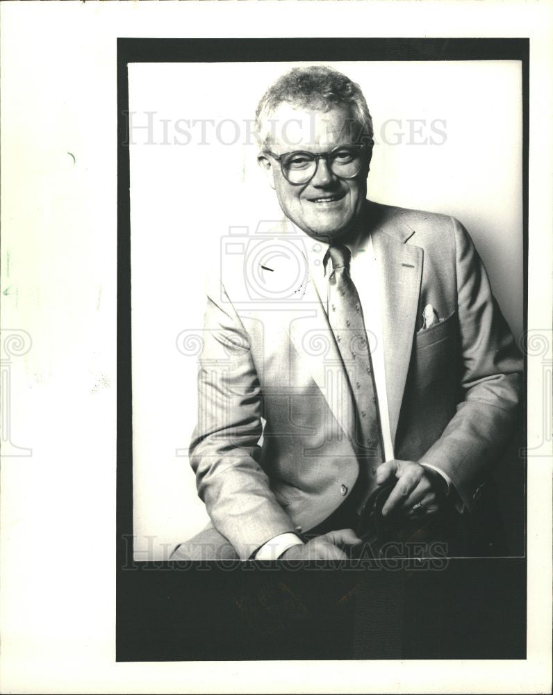 1988 Press Photo Larry Ebel,Taubman Co.,1988 - Historic Images