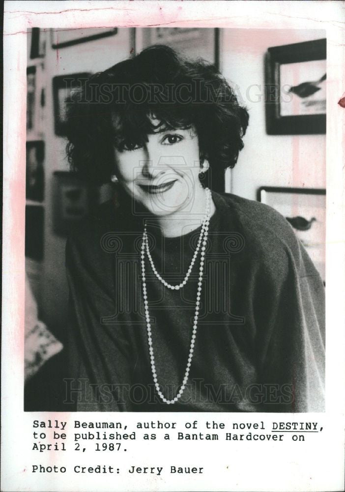1987 Press Photo Sally Beauman Destiny writter author - Historic Images