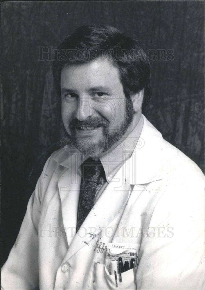 1983 Press Photo Jeffrey Band MD Doctor St. Johns - Historic Images