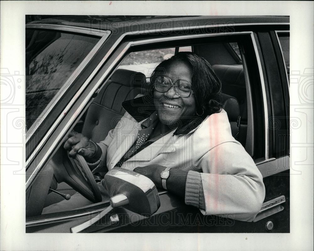 1982 Press Photo Nathalie Moore journalist - Historic Images