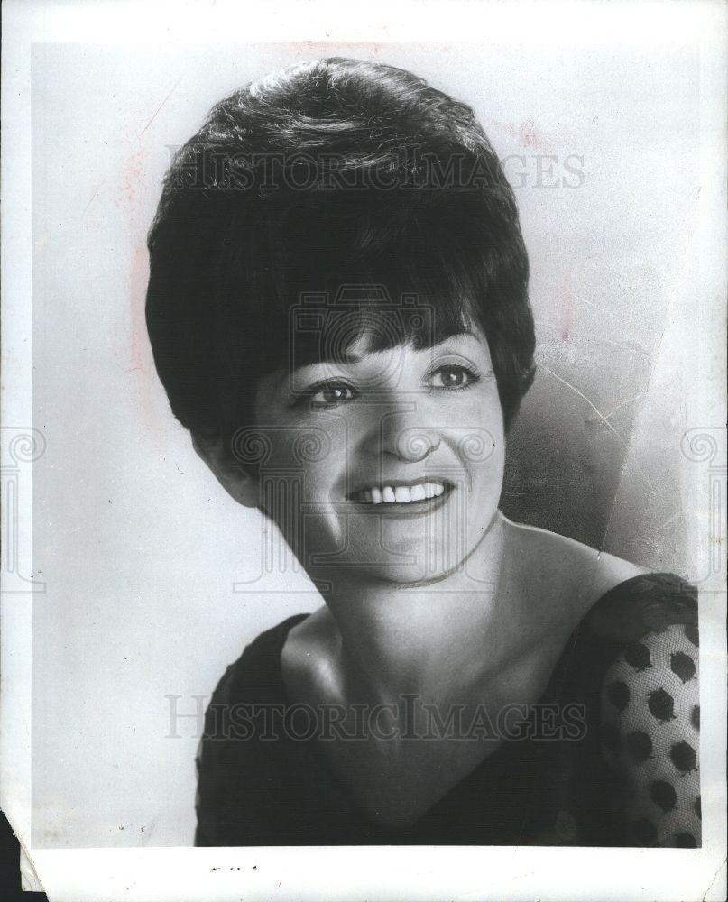 1968 Press Photo Marilyn Beck - Historic Images